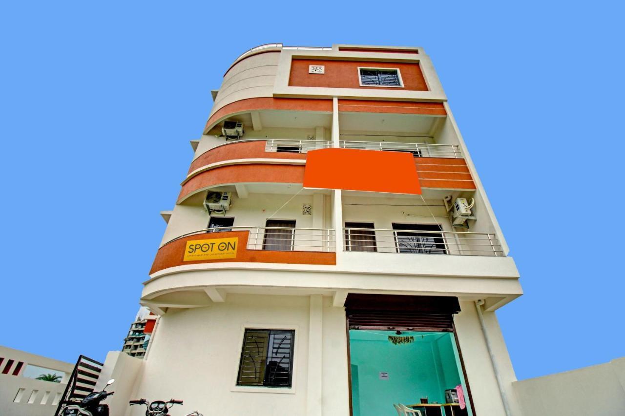 Oyo Vrindavan Inn Nagpur Exterior photo